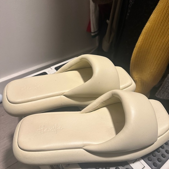 Hanifa Shoes - Hanifa Cream Women's Slide Sandals